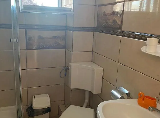 Amani&melisa אפורי נורד